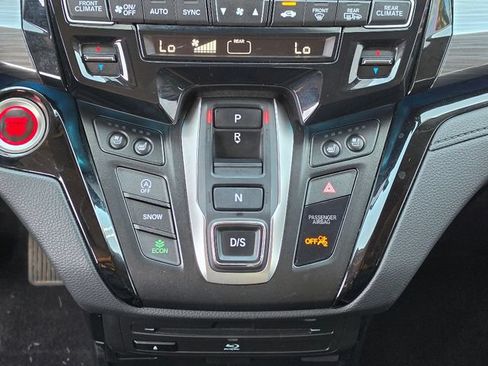 Used 2023 Honda Odyssey Elite image 29