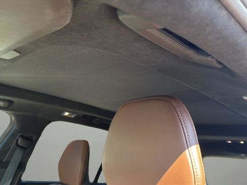 Used 2022 Volvo XC90 T6 Inscription w/ Lounge Package image 12