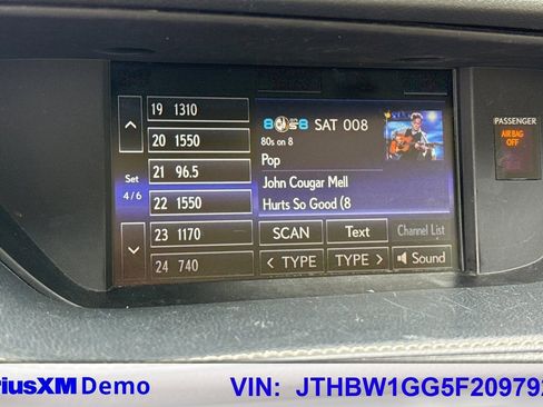 Used 2015 Lexus ES 300h w/ Navigation System Package FWD image 35
