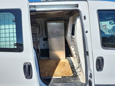 Used 2021 RAM ProMaster City Tradesman w/ Window Group 09 image 17