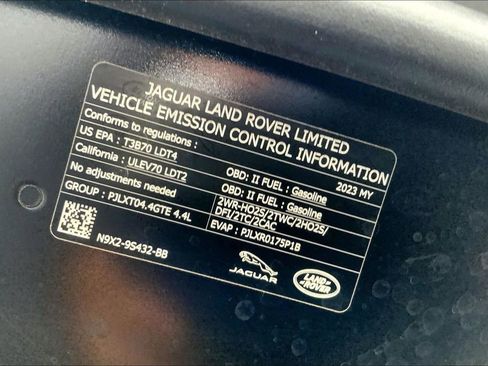 Used 2023 Land Rover Range Rover Long Wheelbase Autobiography image 30