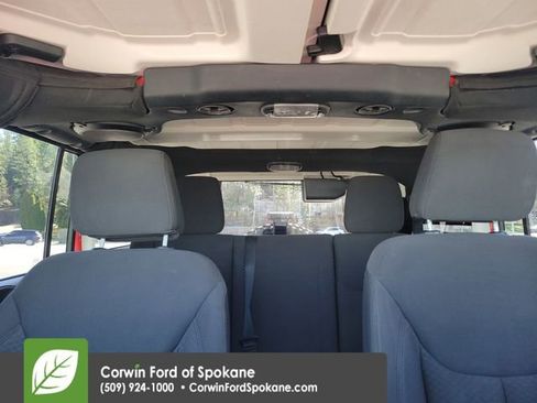 Used 2013 Jeep Wrangler Unlimited Sport image 34