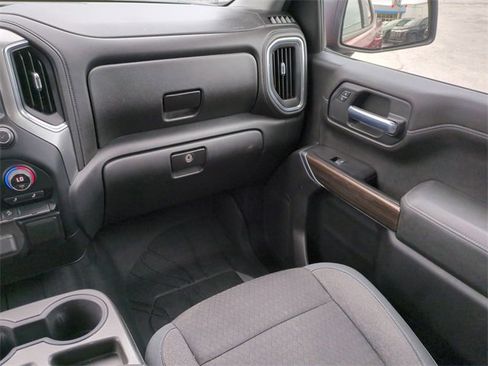 Used 2019 Chevrolet Silverado 1500 RST image 19