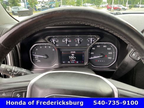Used 2021 GMC Sierra 1500 SLT w/ SLT Premium Plus Package AWD/4WD image 32