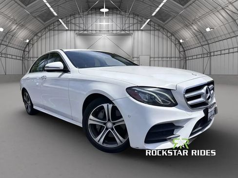 Used 2017 Mercedes-Benz E 300 image 4
