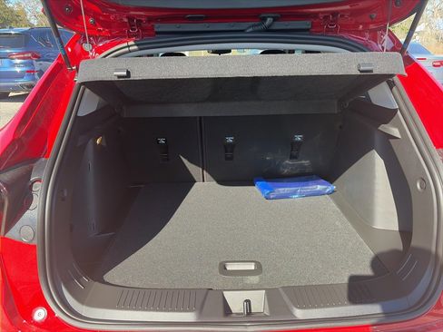 New 2026 Chevrolet Trax LT w/ Driver Confidence Package image 9