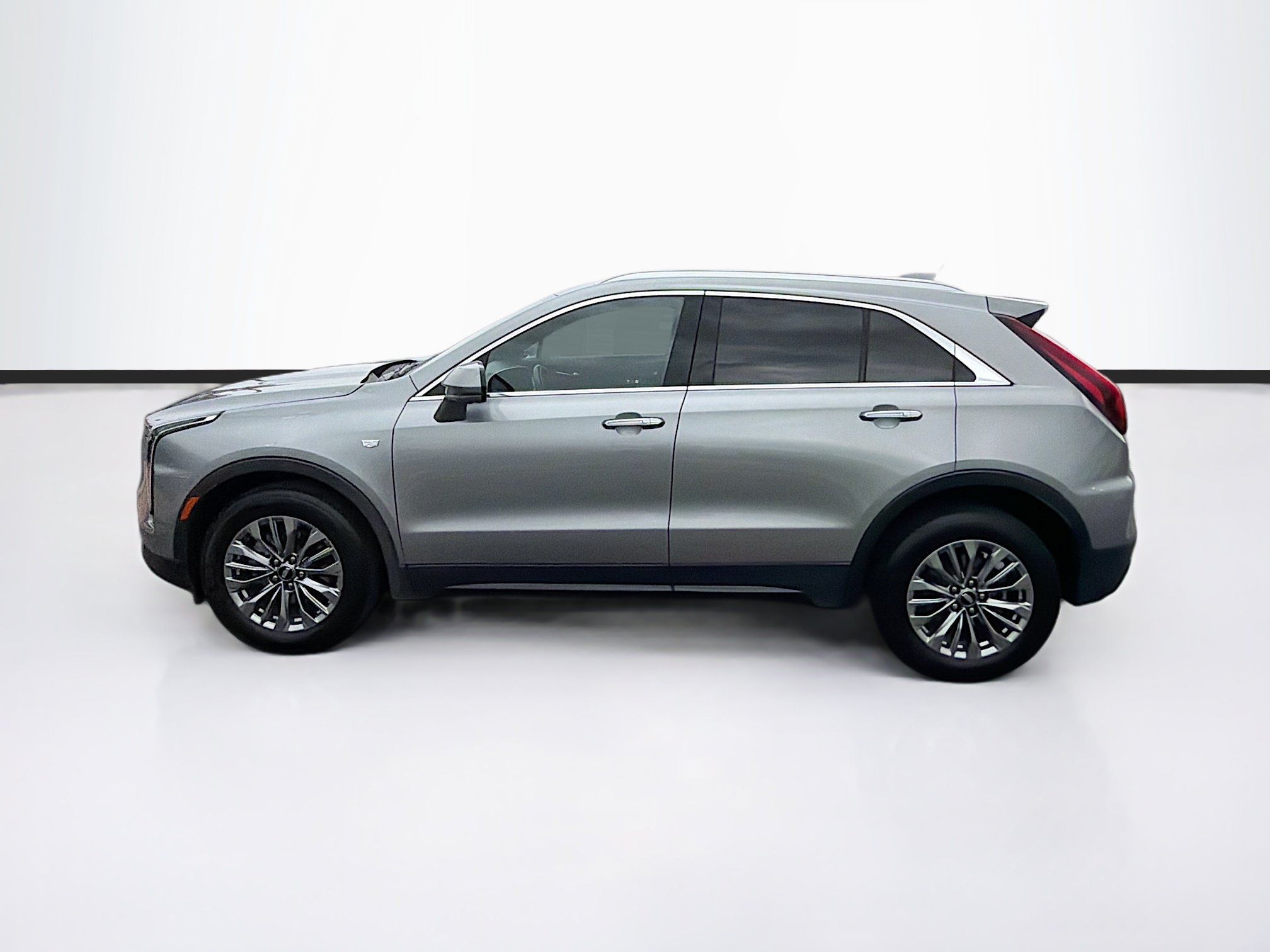 Certified 2025 Cadillac XT4 Premium Luxury FWD image 8
