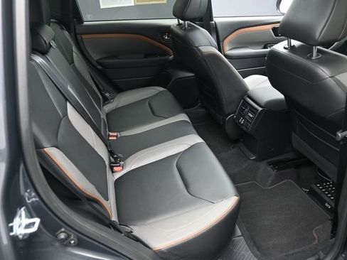 Used 2025 Subaru Forester Sport w/ Popular Package #1 image 27