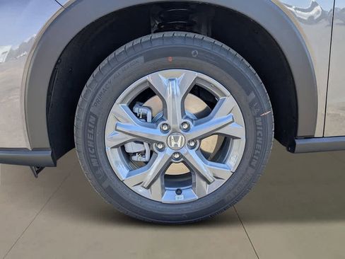 New 2026 Honda HR-V LX image 10