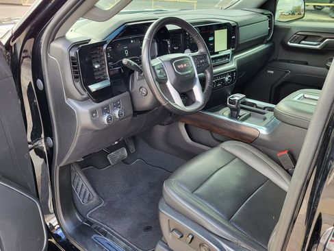 Used 2022 GMC Sierra 1500 SLT w/ SLT Convenience Package image 15