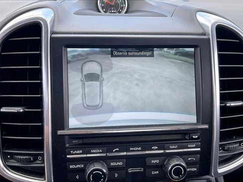 Used 2013 Porsche Cayenne S AWD/4WD image 24