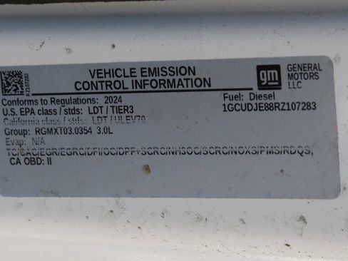 Used 2024 Chevrolet Silverado 1500 High Country image 14