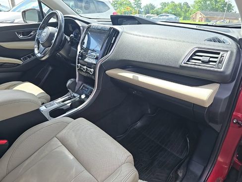 Used 2019 Subaru Ascent Limited AWD/4WD image 43