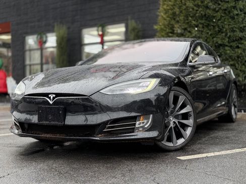 Used 2018 Tesla Model S 100D image 2