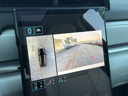 New 2026 GMC Terrain Denali w/ LPO, Black Badging Package image 9