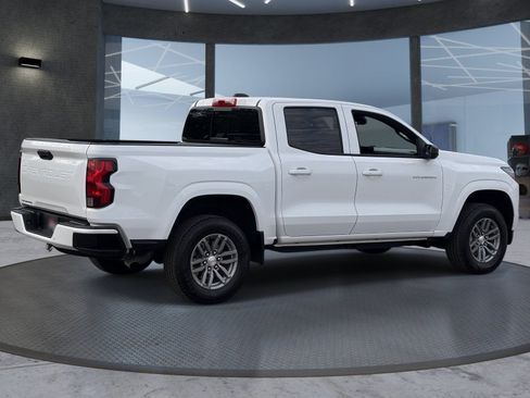 Certified 2026 Chevrolet Colorado LT RWD image 6
