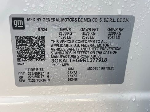 Used 2024 GMC Terrain SLE image 33