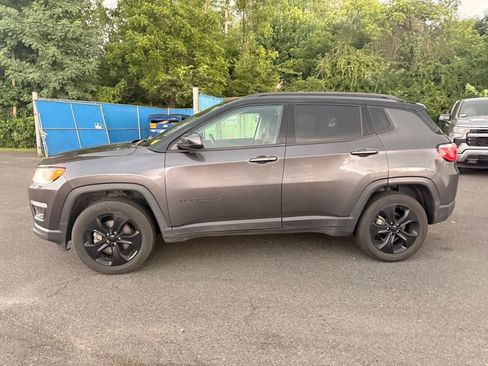 Used 2020 Jeep Compass Latitude AWD/4WD image 27