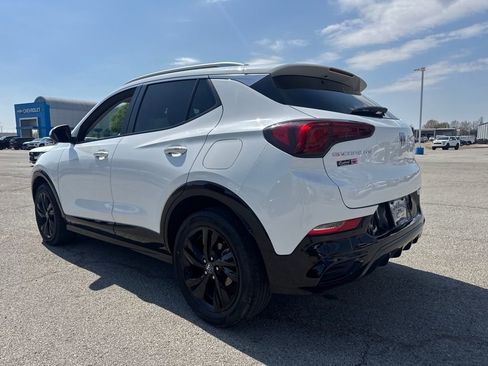 Used 2024 Buick Encore GX Sport Touring image 4