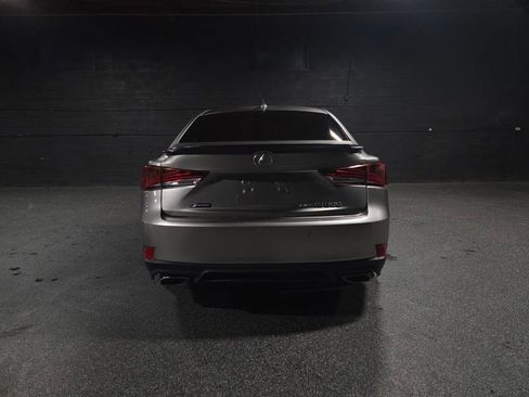 Used 2020 Lexus IS 300 F Sport image 4