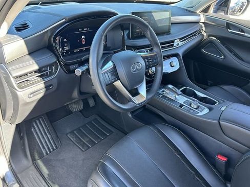 Used 2025 INFINITI QX60 Luxe w/ Vision Package image 19