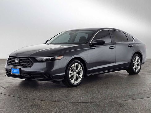 Used 2023 Honda Accord LX image 7