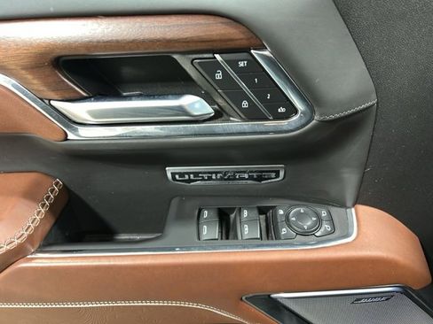 Used 2024 GMC Sierra 1500 Denali Ultimate image 11