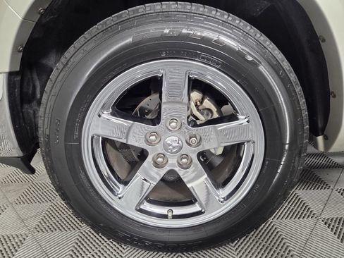 Used 2009 Dodge Ram 1500 Truck Laramie RWD image 9