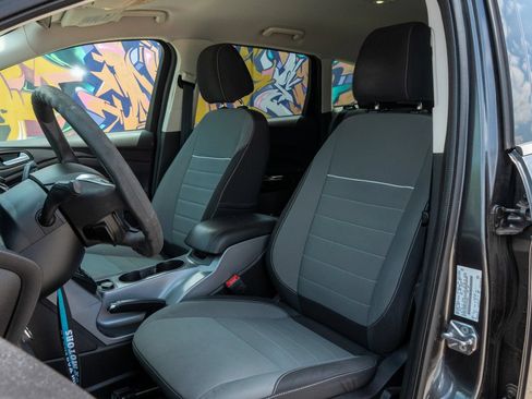 Used 2015 Ford Escape SE FWD image 28