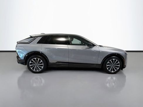 Used 2024 Cadillac Lyriq Sport AWD/4WD image 11