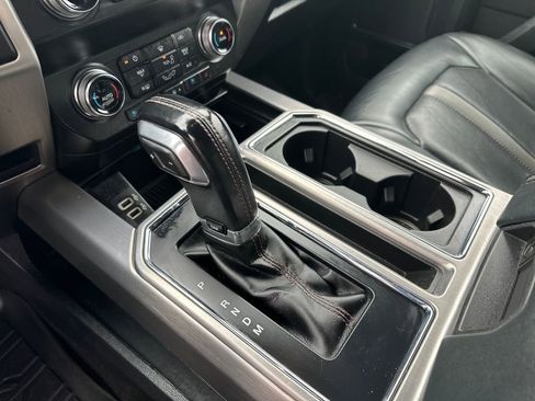 Used 2020 Ford F150 Platinum image 11