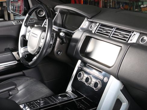 Used 2017 Land Rover Range Rover HSE image 51