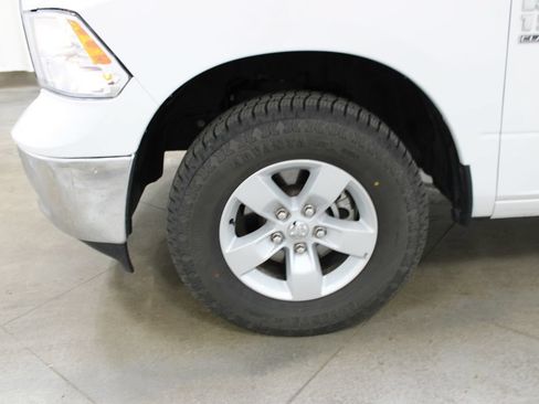 Used 2024 RAM 1500 Classic SLT AWD/4WD image 32