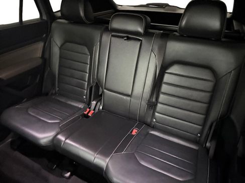 Used 2022 Volkswagen Atlas Cross Sport SEL Premium R-Line AWD/4WD image 11