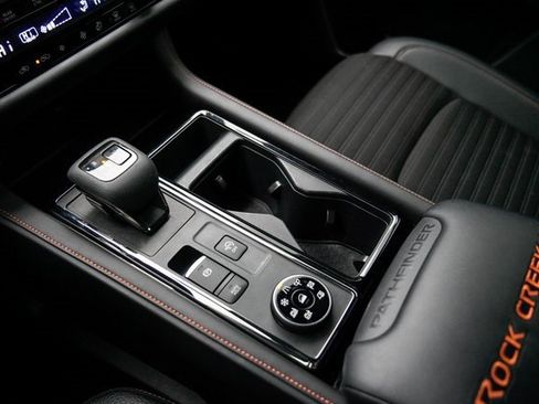 Used 2024 Nissan Pathfinder Rock Creek image 31