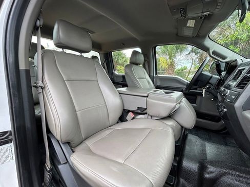 Used 2019 Ford F550 2WD Crew Cab Super Duty image 24