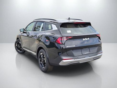 New 2026 Kia Sportage EX FWD image 6