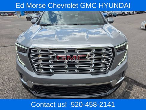 Used 2026 GMC Acadia Denali w/ Super Cruise Package FWD image 8
