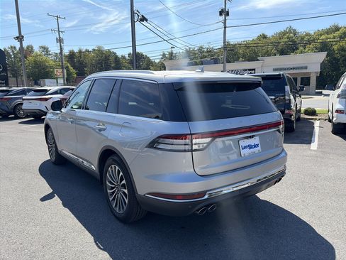 Used 2020 Lincoln Aviator Reserve w/ Equipment Group 201A AWD/4WD image 3