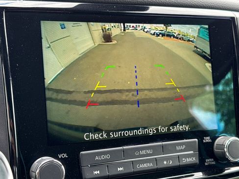 Used 2024 Nissan Titan PRO-4X w/ Off Road Protection Package image 19