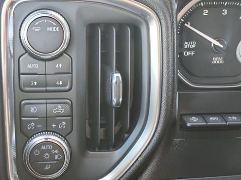 Certified 2020 GMC Sierra 1500 AT4 w/ AT4 Premium Package image 19