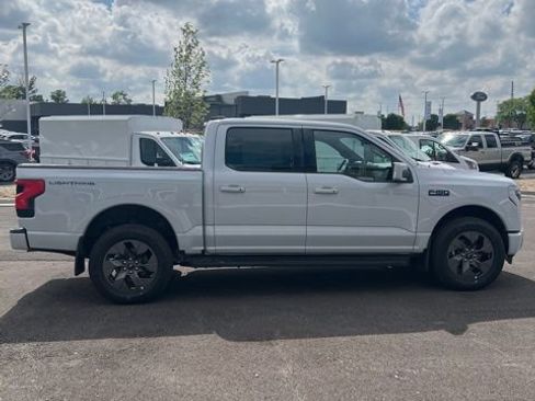 New 2025 Ford F150 Lightning Lariat image 4