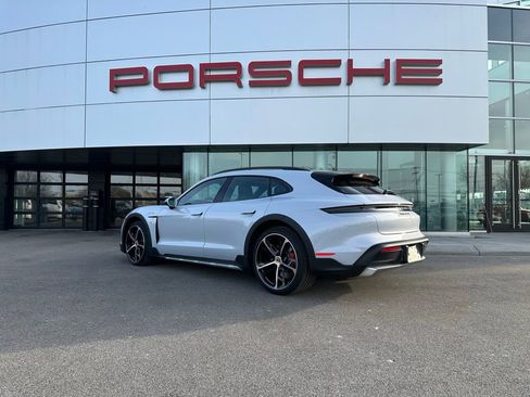 New 2025 Porsche Taycan 4S image 3