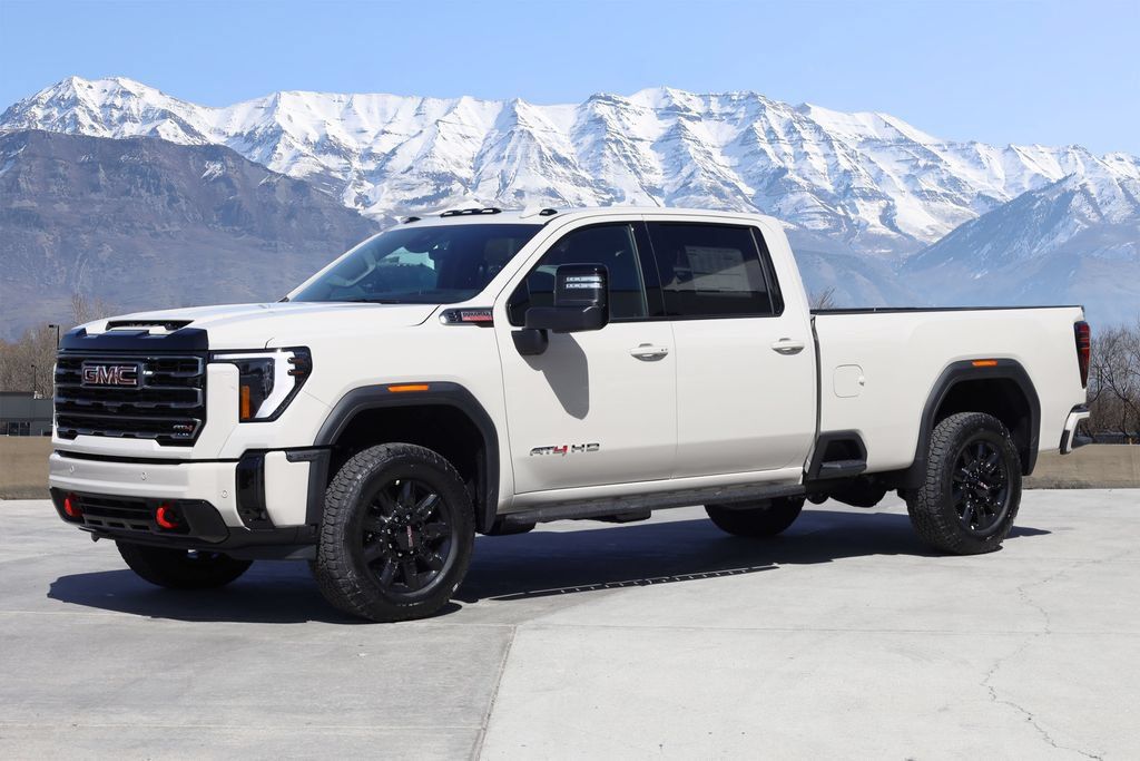 New 2026 GMC Sierra 3500 AT4 w/ Technology Package AWD/4WD image 2