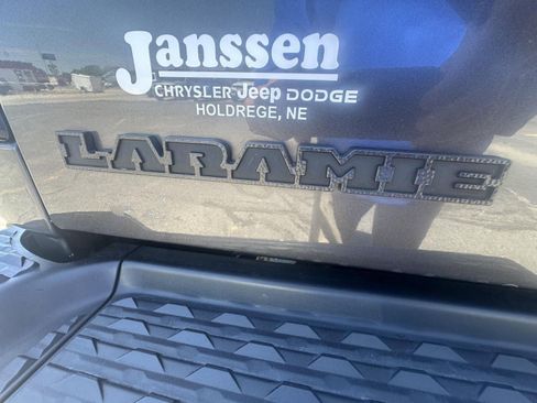 Used 2022 RAM 2500 Laramie w/ Night Edition AWD/4WD image 43