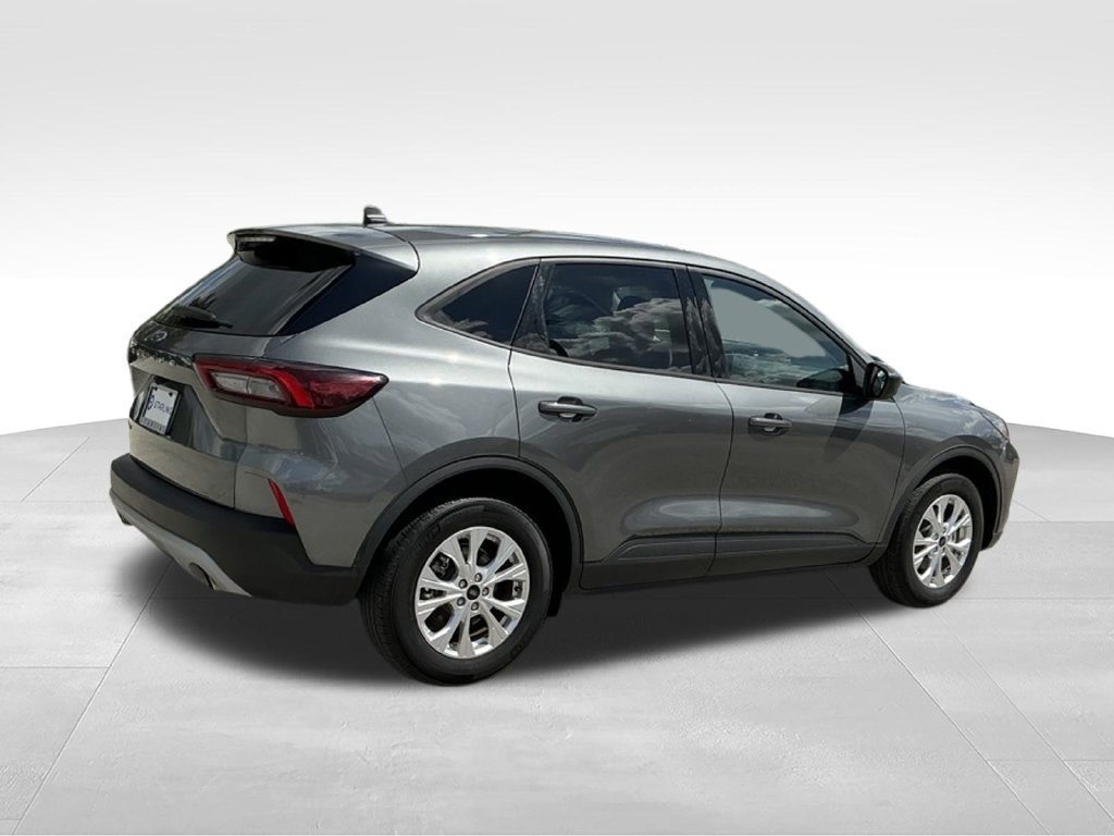 Certified 2025 Ford Escape Active FWD image 10