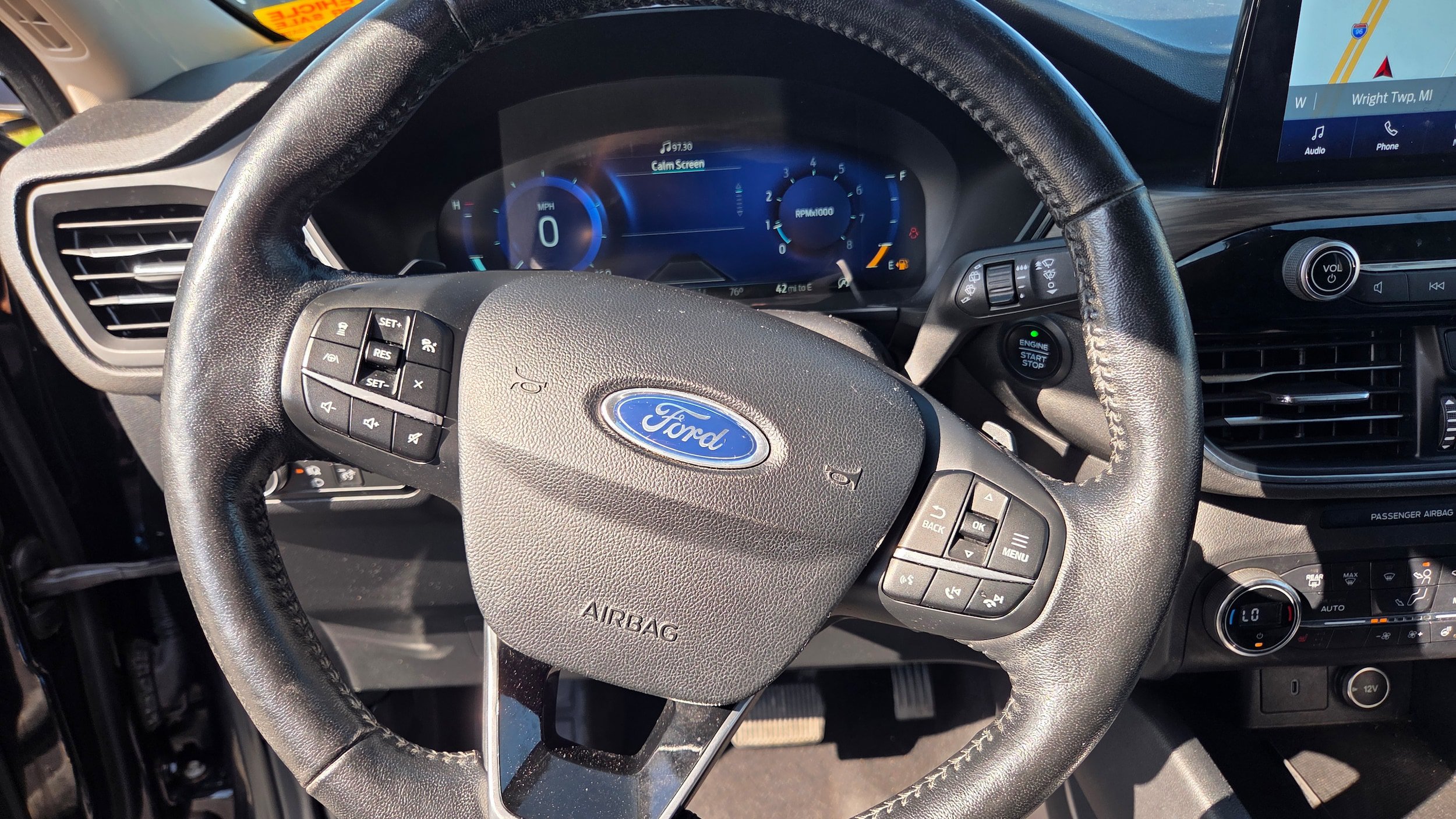 Used 2020 Ford Escape Titanium AWD/4WD image 14