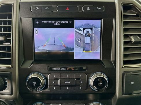 Used 2019 Ford F150 Raptor w/ Equipment Group 802A Luxury AWD/4WD image 14
