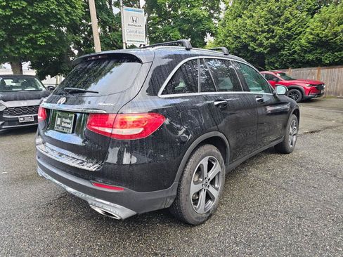 Used 2019 Mercedes-Benz GLC 300 4MATIC image 7
