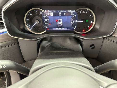 Used 2023 Jaguar F-PACE S AWD/4WD image 19